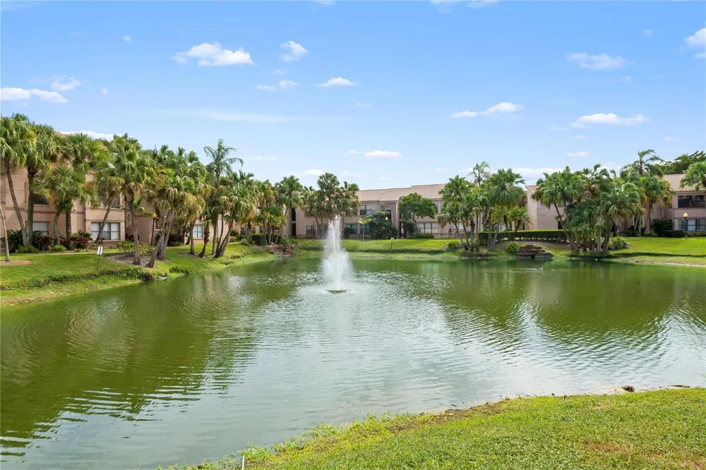2926 S University Drive #6205 Davie, FL 33328
