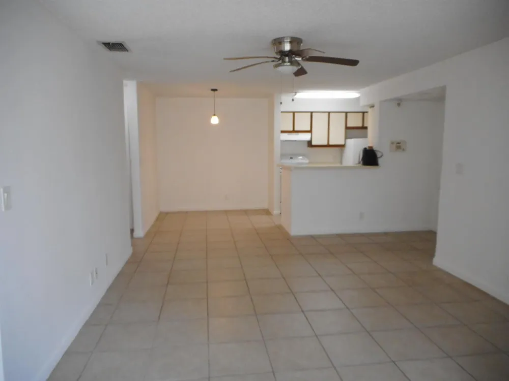 2926 S University Drive #6205 Davie, FL 33328