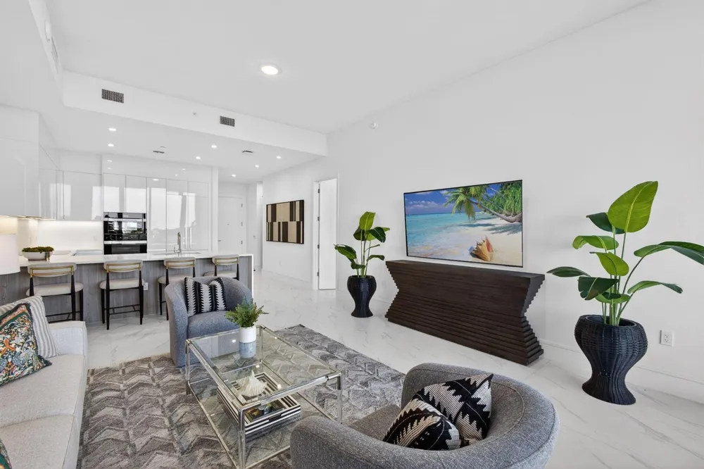 220 Lake Shore Drive #609 Lake Park, FL 33403