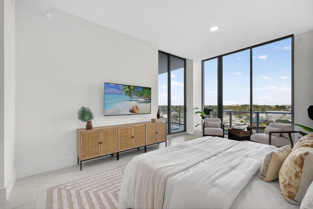 220 Lake Shore Drive #609 Lake Park, FL 33403