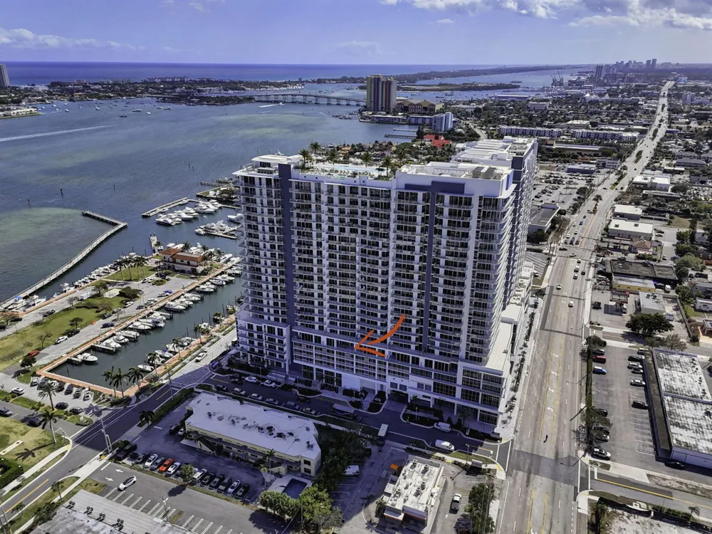 220 Lake Shore Drive #609 Lake Park, FL 33403