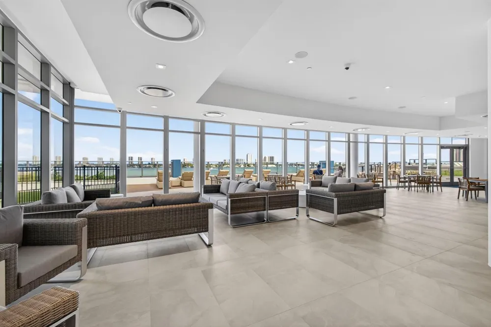 220 Lake Shore Drive #609 Lake Park, FL 33403
