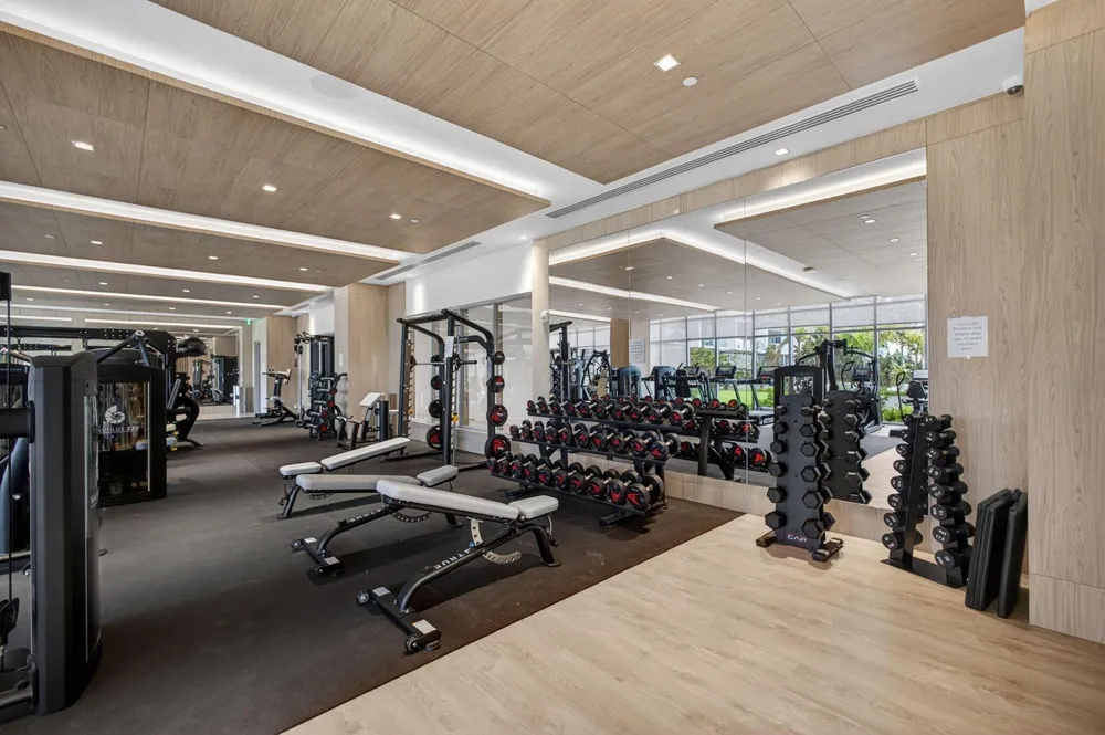 220 Lake Shore Drive #609 Lake Park, FL 33403