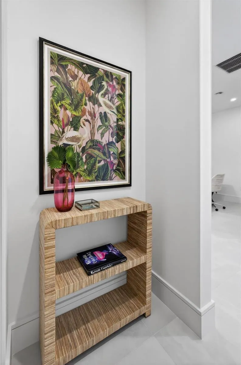220 Lake Shore Drive #605 Lake Park, FL 33403