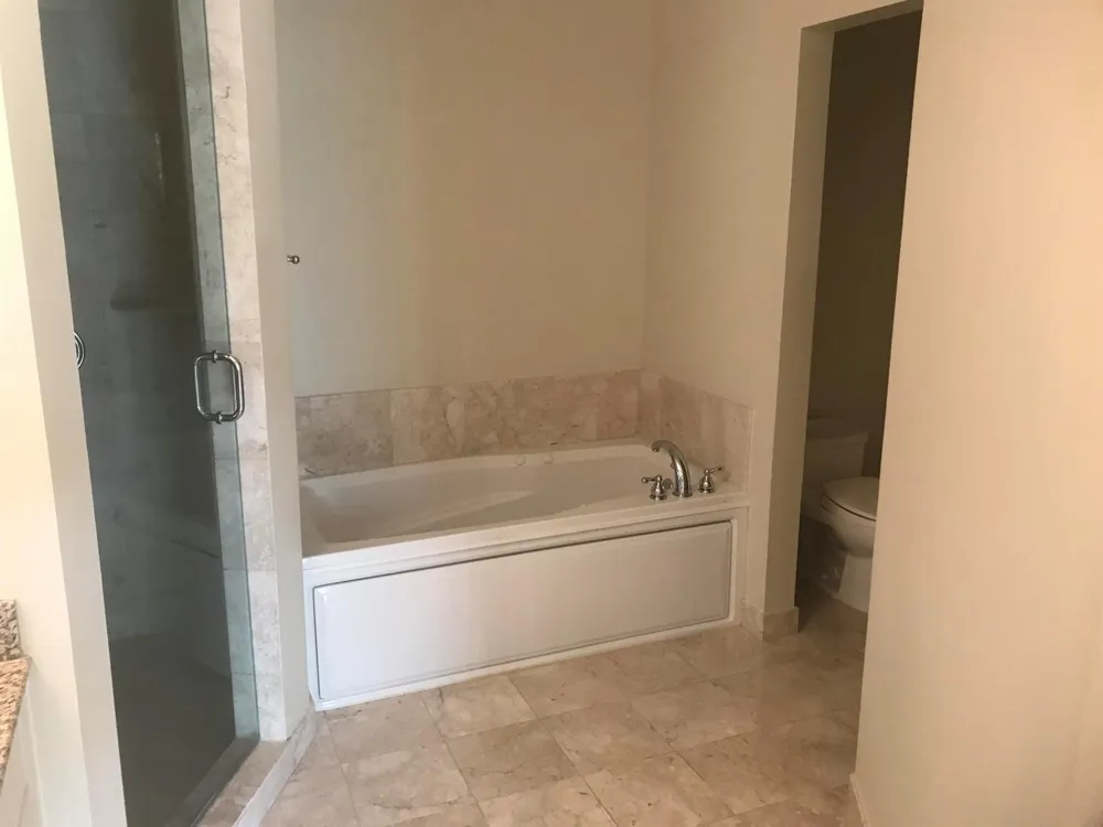 16102 Emerald Estates Drive #212 Weston, FL 33331