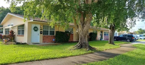 738 SW 5th Avenue