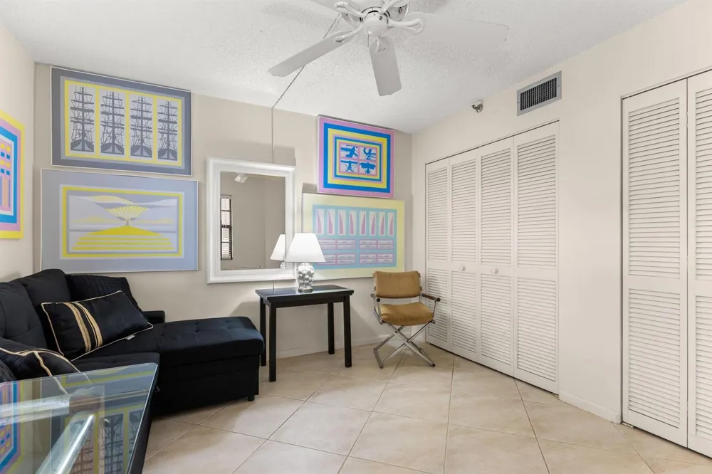 7020 Half Moon Circle #105 Hypoluxo, FL 33462