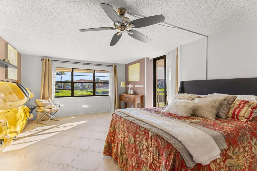 7020 Half Moon Circle #105 Hypoluxo, FL 33462