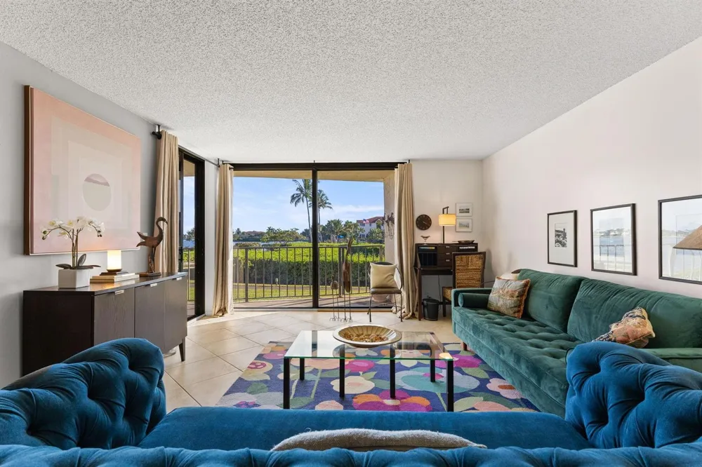 7020 Half Moon Circle #105 Hypoluxo, FL 33462