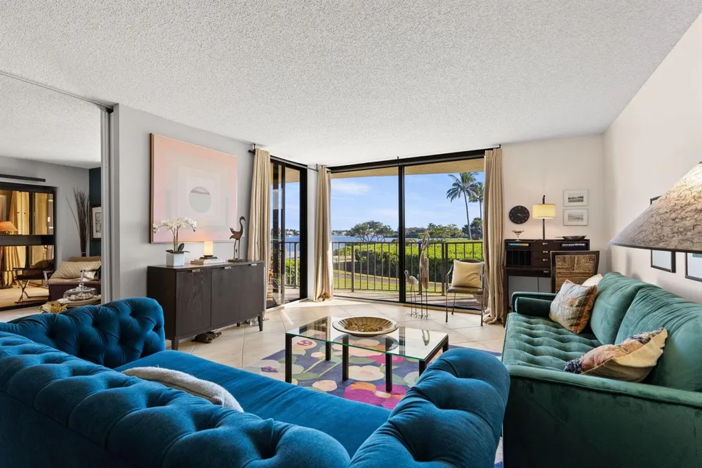 7020 Half Moon Circle #105 Hypoluxo, FL 33462