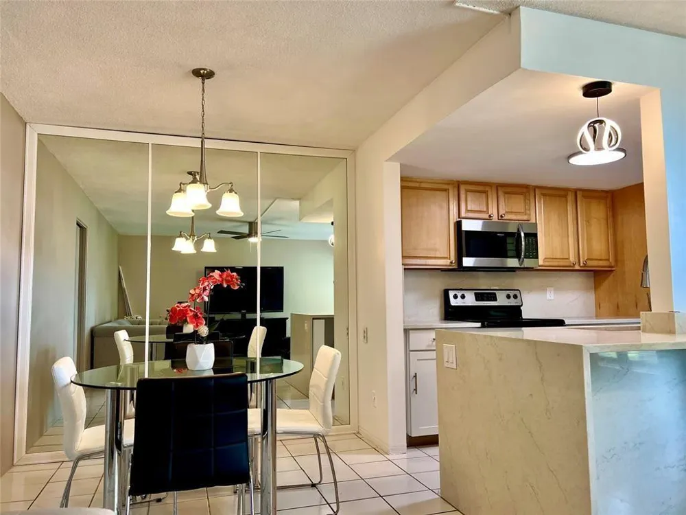 2840 NE 33rd Court #2 Fort Lauderdale, FL 33306