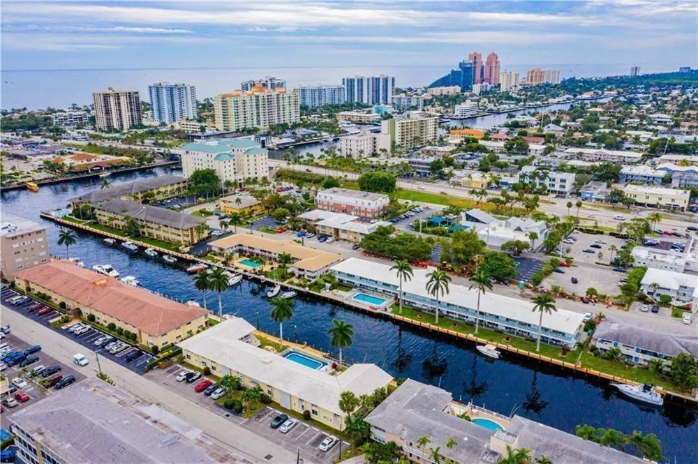 2840 NE 33rd Court #2 Fort Lauderdale, FL 33306