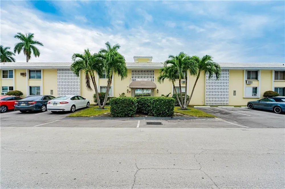 2840 NE 33rd Court #2 Fort Lauderdale, FL 33306