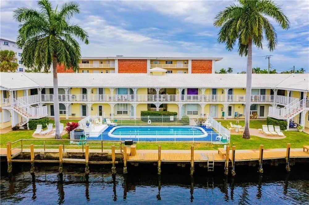 2840 NE 33rd Court #2 Fort Lauderdale, FL 33306