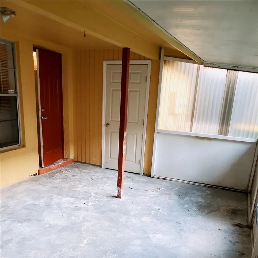 2743 NW 47th Terrace #604 Lauderdale Lakes, FL 33313