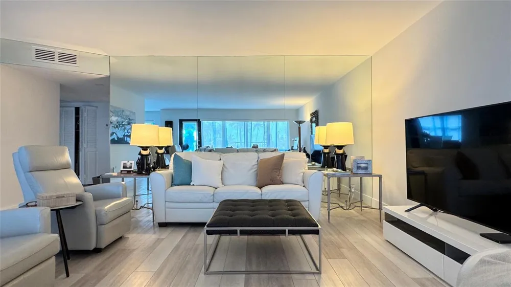 5100 Ocean Boulevard #313 Lauderdale By The Sea, FL 33308