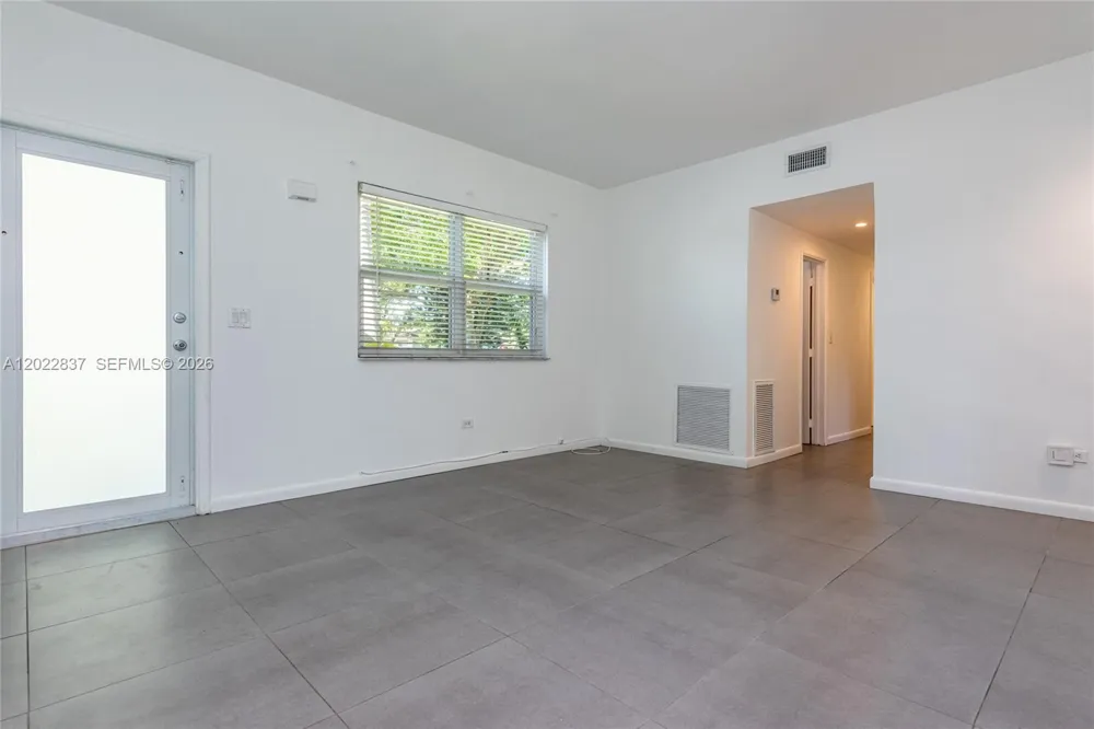 66 NW 87th St El Portal, FL 33150