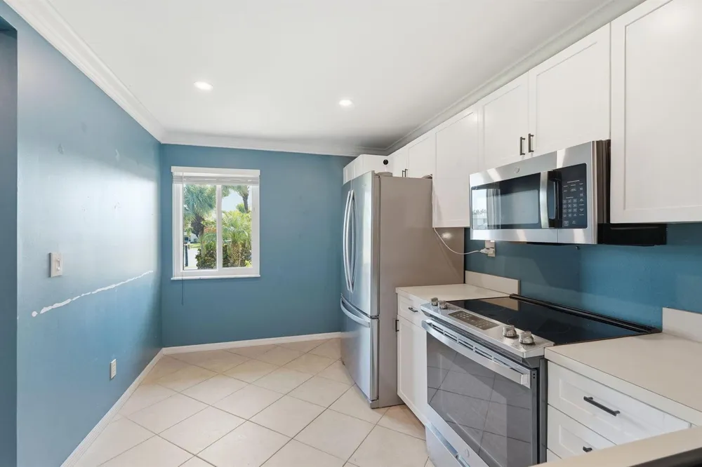 6901 SE Constitution Boulevard #102 Hobe Sound, FL 33455