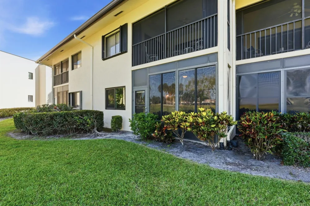 6901 SE Constitution Boulevard #102 Hobe Sound, FL 33455