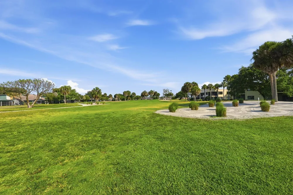 6901 SE Constitution Boulevard #102 Hobe Sound, FL 33455