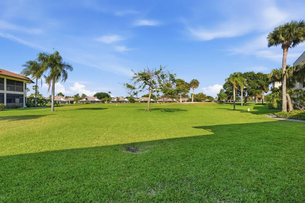 6901 SE Constitution Boulevard #102 Hobe Sound, FL 33455
