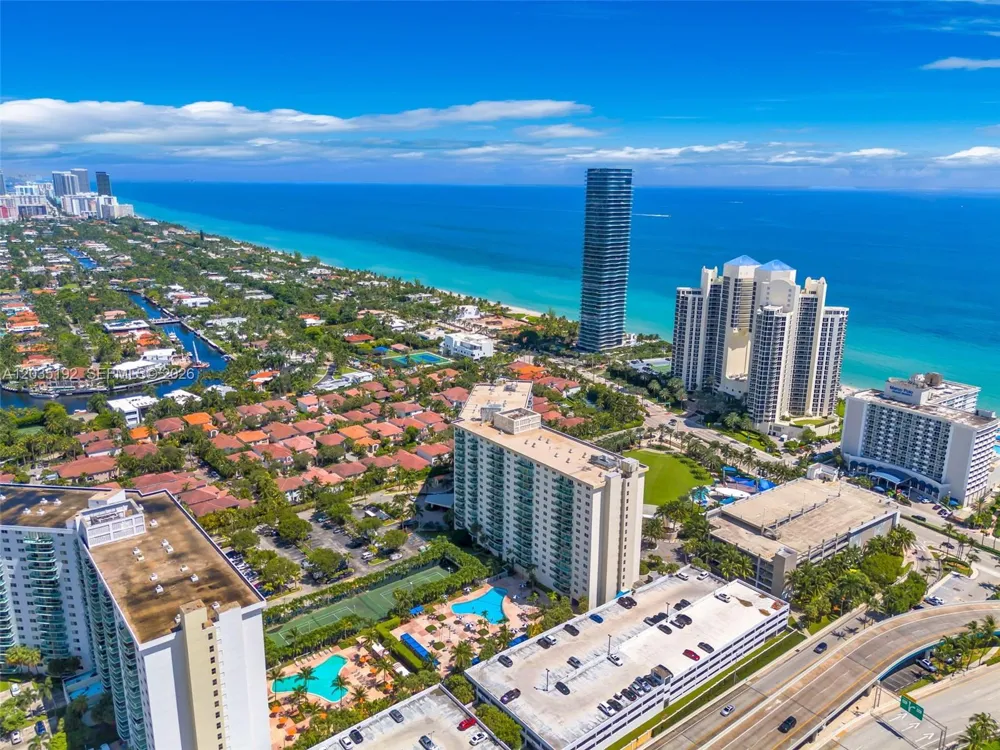 19370 Collins Ave #823 Sunny Isles Beach, FL 33160