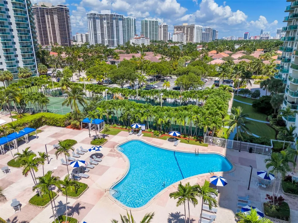 19370 Collins Ave #823 Sunny Isles Beach, FL 33160