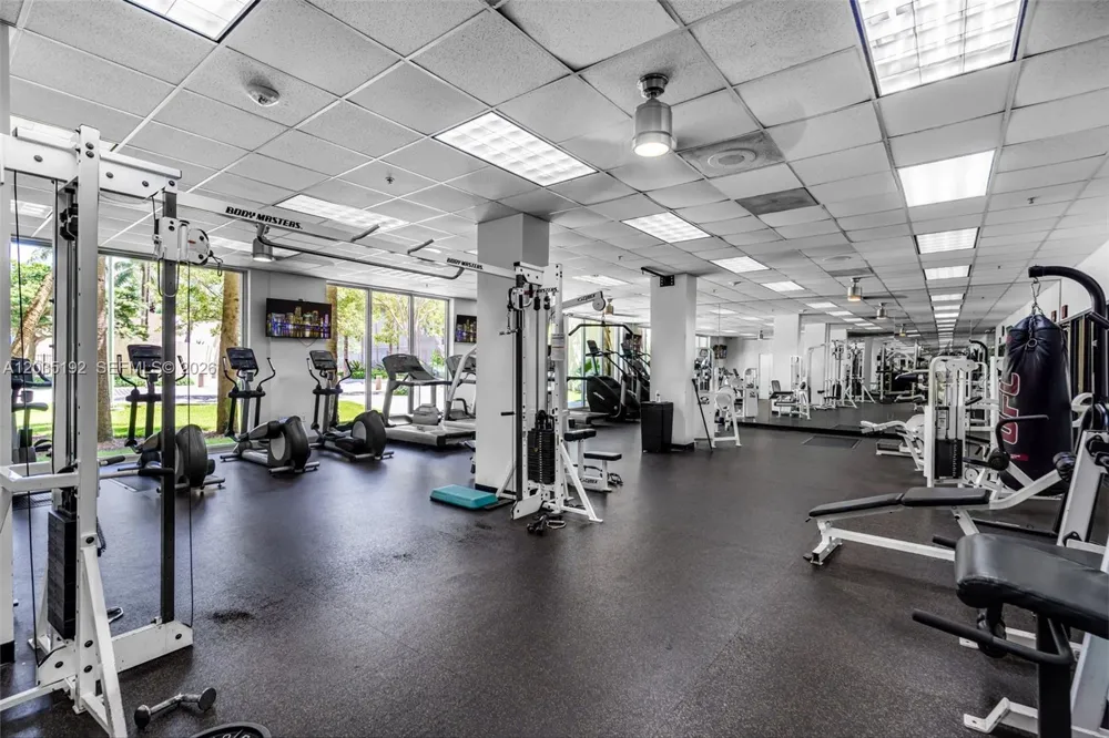 19370 Collins Ave #823 Sunny Isles Beach, FL 33160