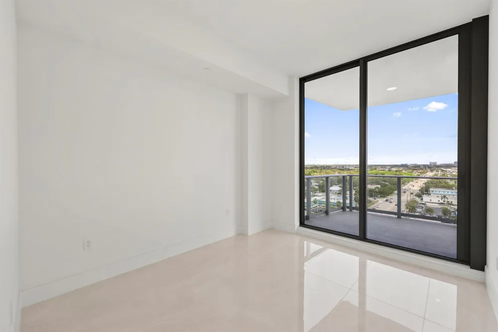 220 Lake Shore Drive #1121 Lake Park, FL 33403