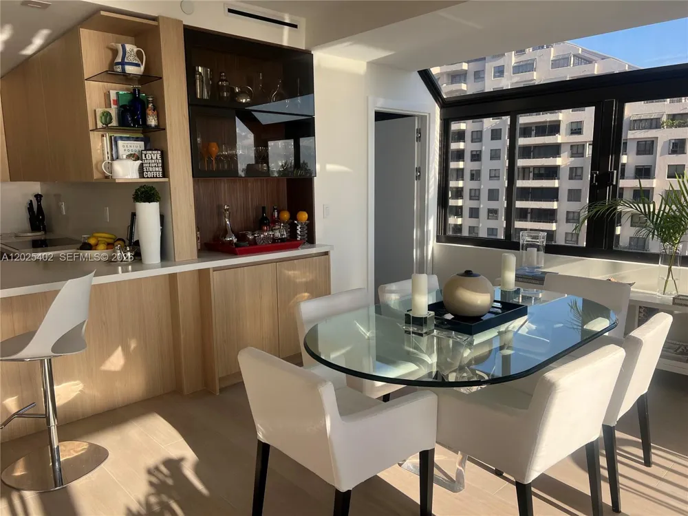 201 Crandon Blvd #642 Key Biscayne, FL 33149