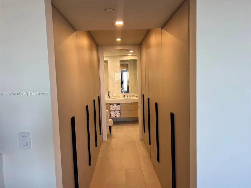 201 Crandon Blvd #642 Key Biscayne, FL 33149