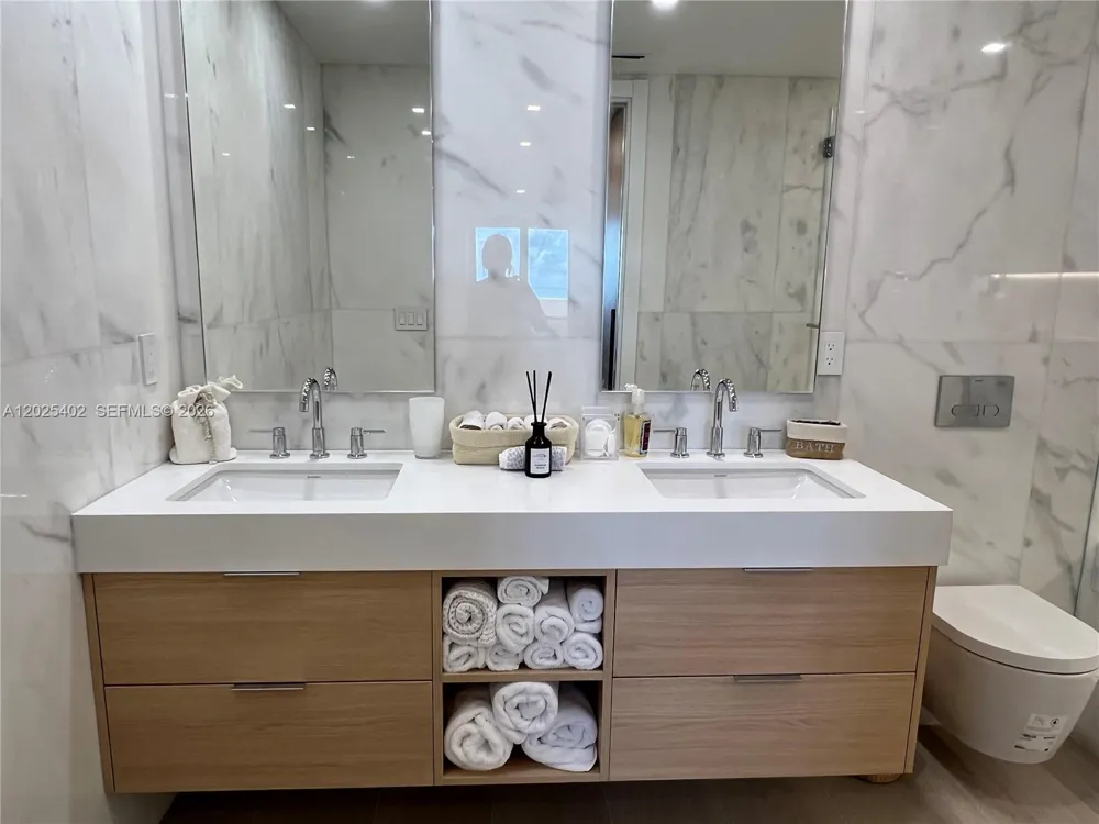 201 Crandon Blvd #642 Key Biscayne, FL 33149