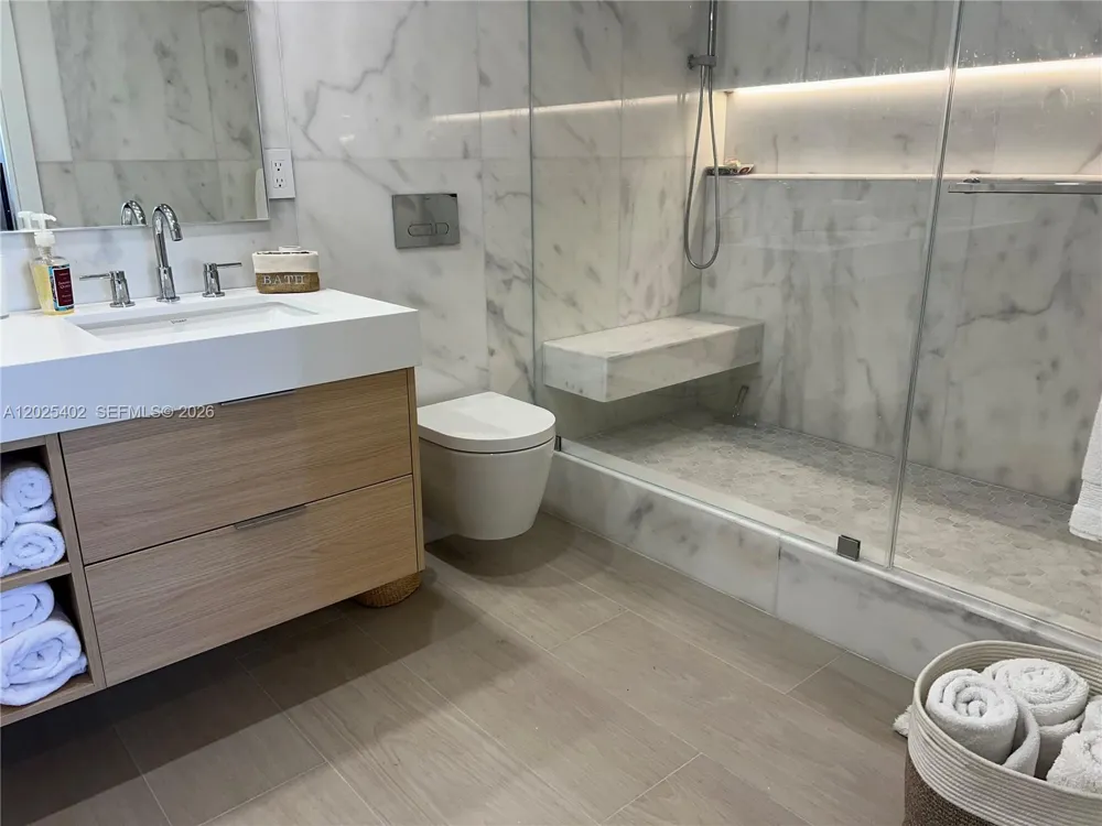201 Crandon Blvd #642 Key Biscayne, FL 33149