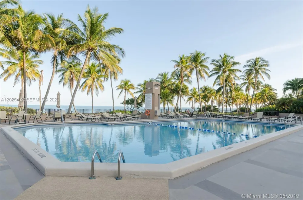 201 Crandon Blvd #642 Key Biscayne, FL 33149
