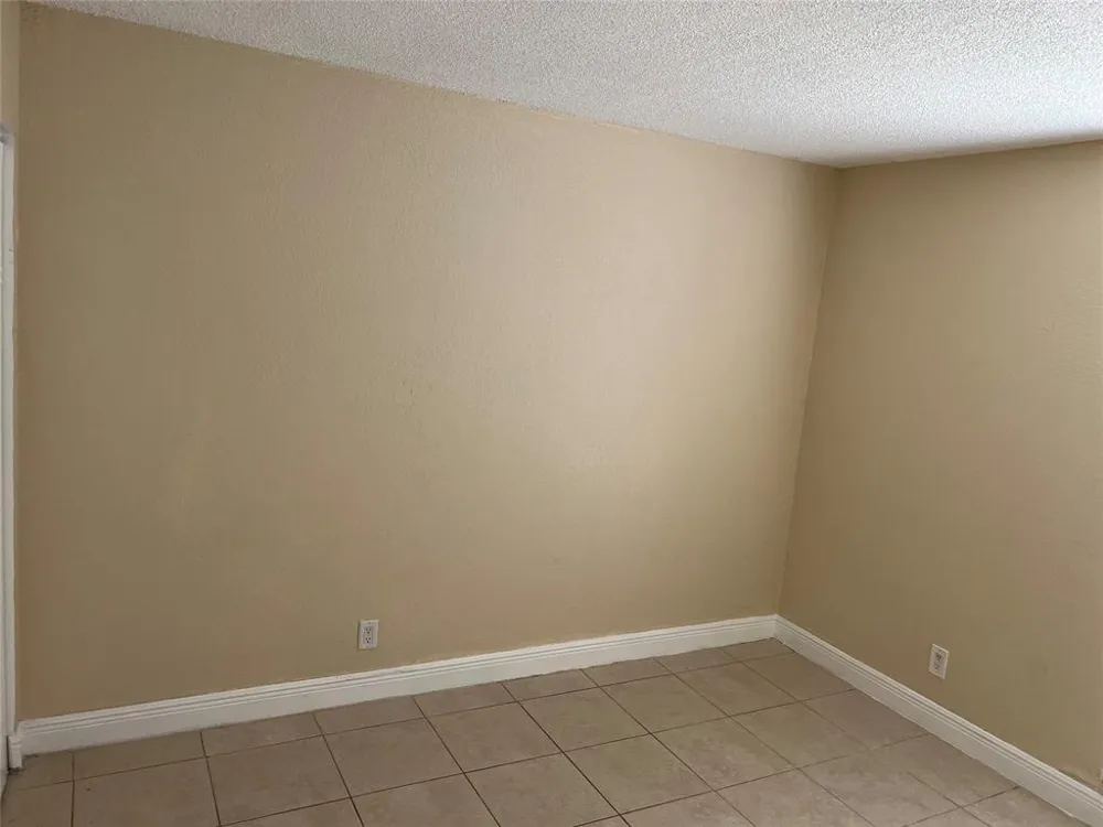 4425 Treehouse Lane #A Tamarac, FL 33319