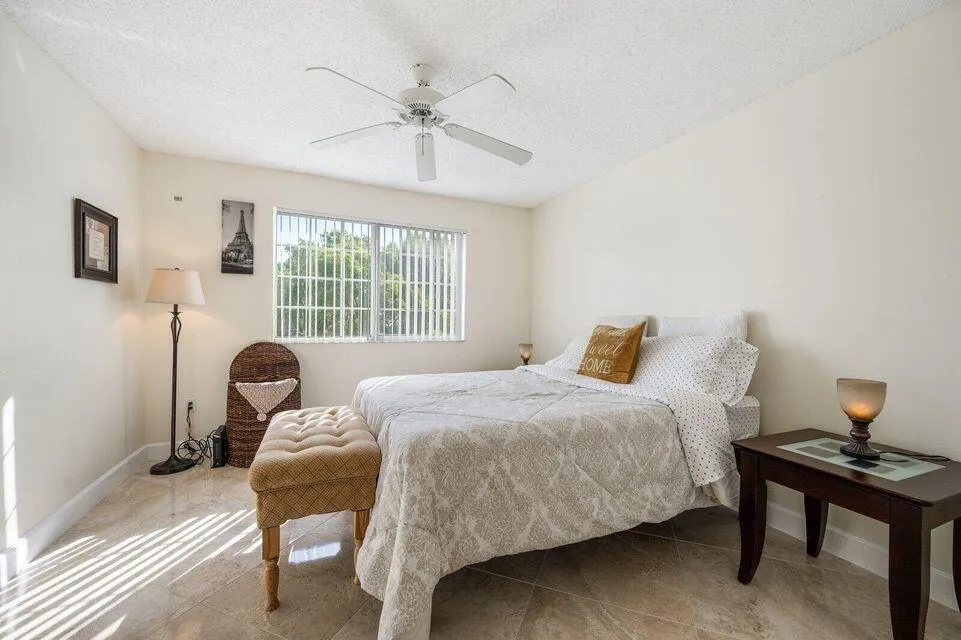 1100 Crestwood Court #1110 Royal Palm Beach, FL 33411