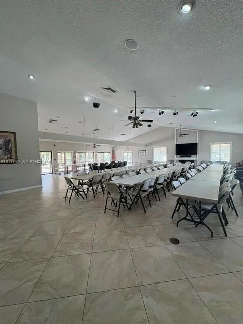 3380 Lucerne Park Dr #4B Green Acres, FL 33467