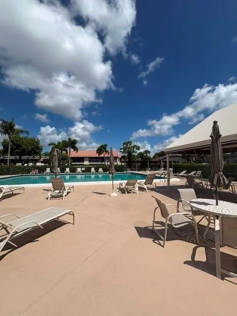 3380 Lucerne Park Dr #4B Green Acres, FL 33467