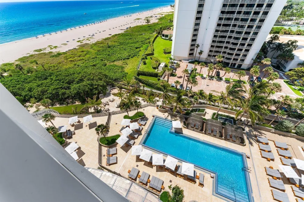 3100 Ocean Drive #H1006 Singer Island, FL 33404