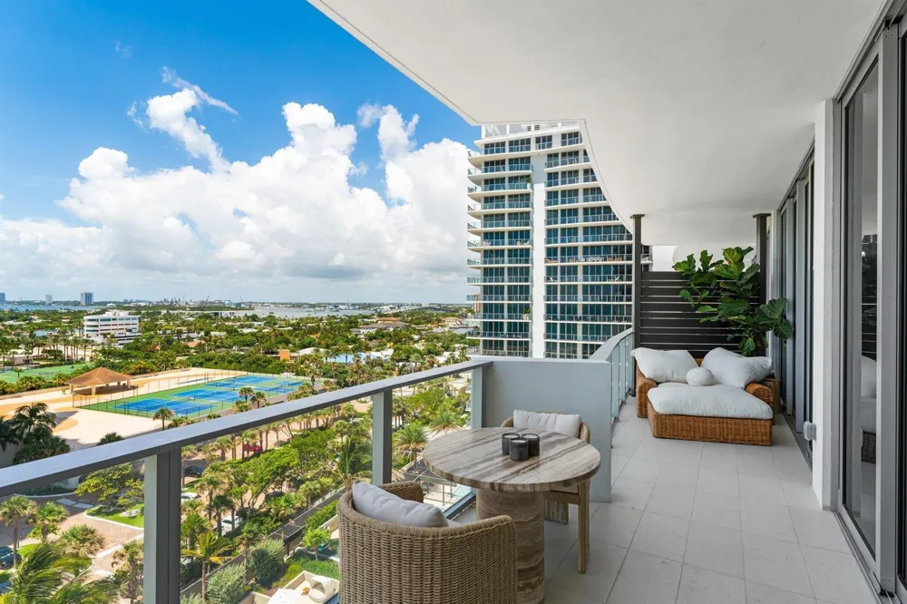 3100 Ocean Drive #H1006 Singer Island, FL 33404