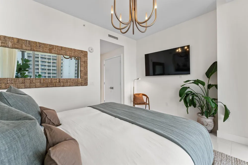 3100 Ocean Drive #H1006 Singer Island, FL 33404