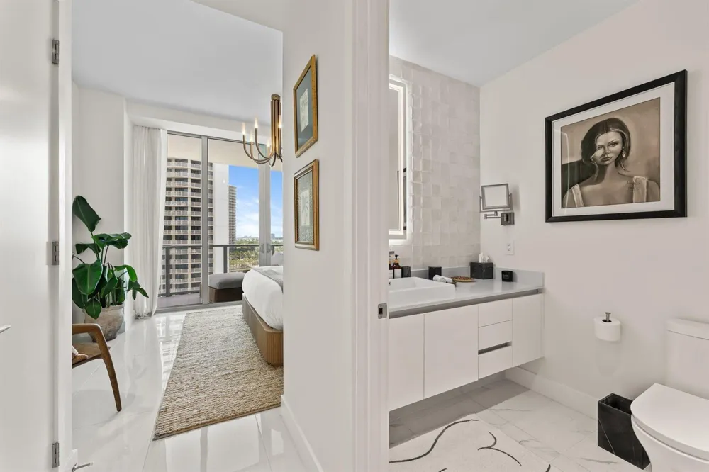 3100 Ocean Drive #H1006 Singer Island, FL 33404