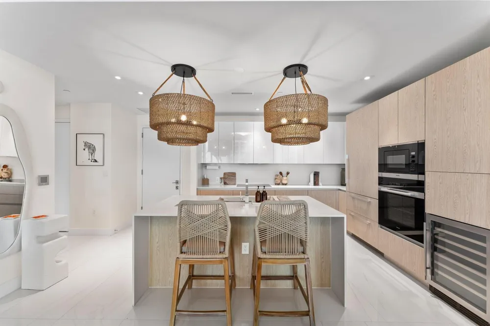 3100 Ocean Drive #H1006 Singer Island, FL 33404
