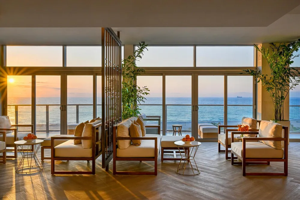 3100 Ocean Drive #H1006 Singer Island, FL 33404