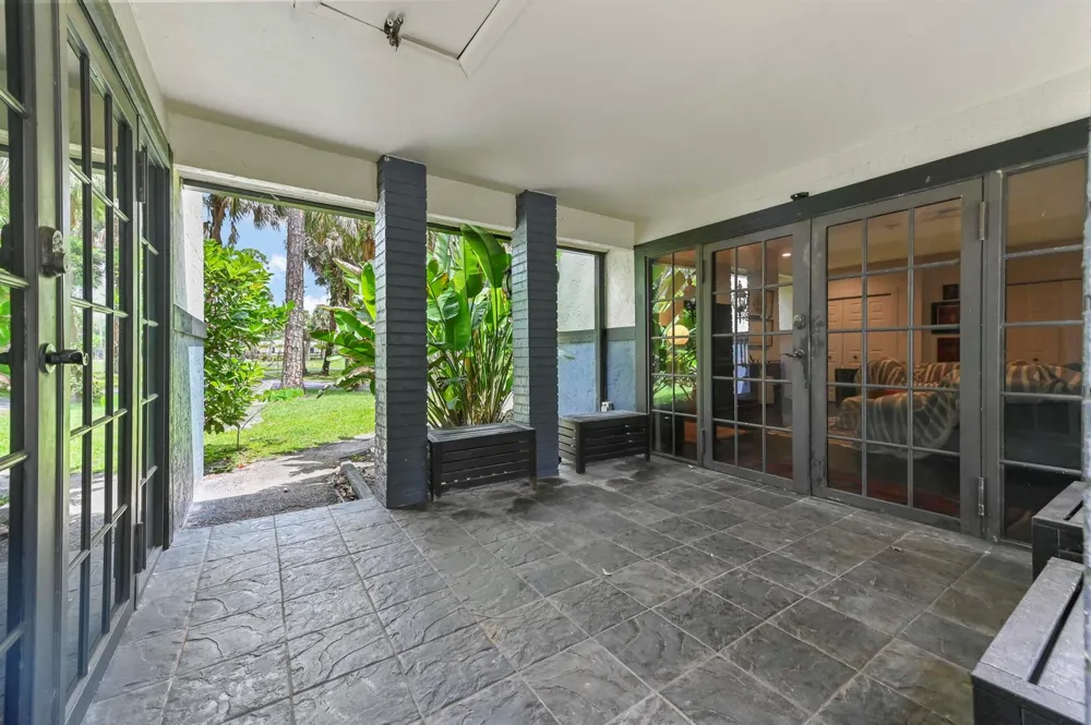 1339 Gallop Drive Loxahatchee, FL 33470