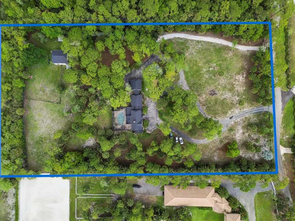 1339 Gallop Drive Loxahatchee, FL 33470