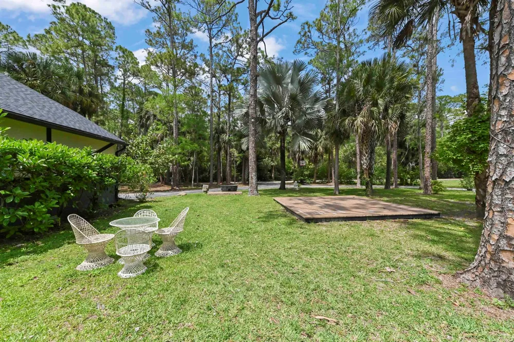 1339 Gallop Drive Loxahatchee, FL 33470
