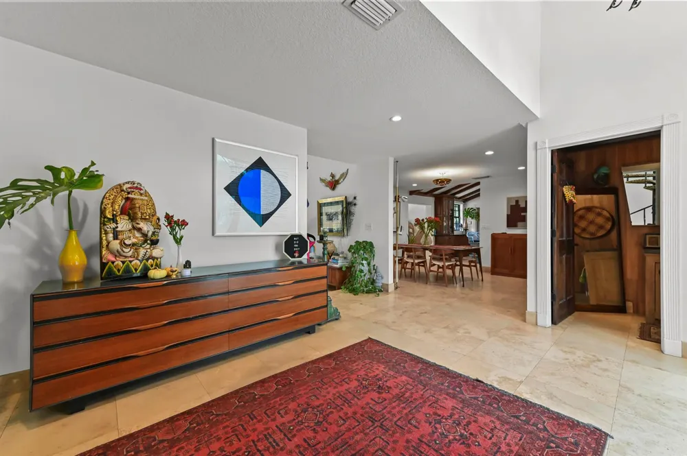 1339 Gallop Drive Loxahatchee, FL 33470