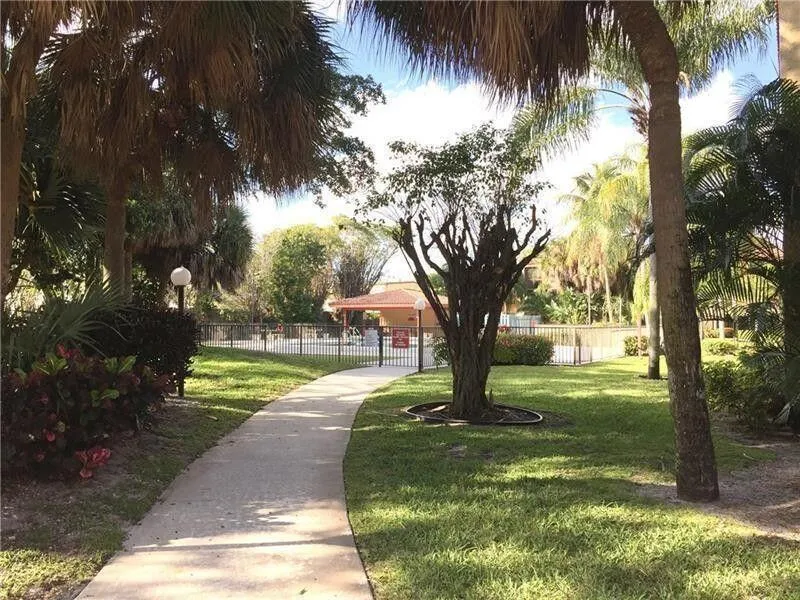 793 SE 1st Way #73 Deerfield Beach, FL 33441