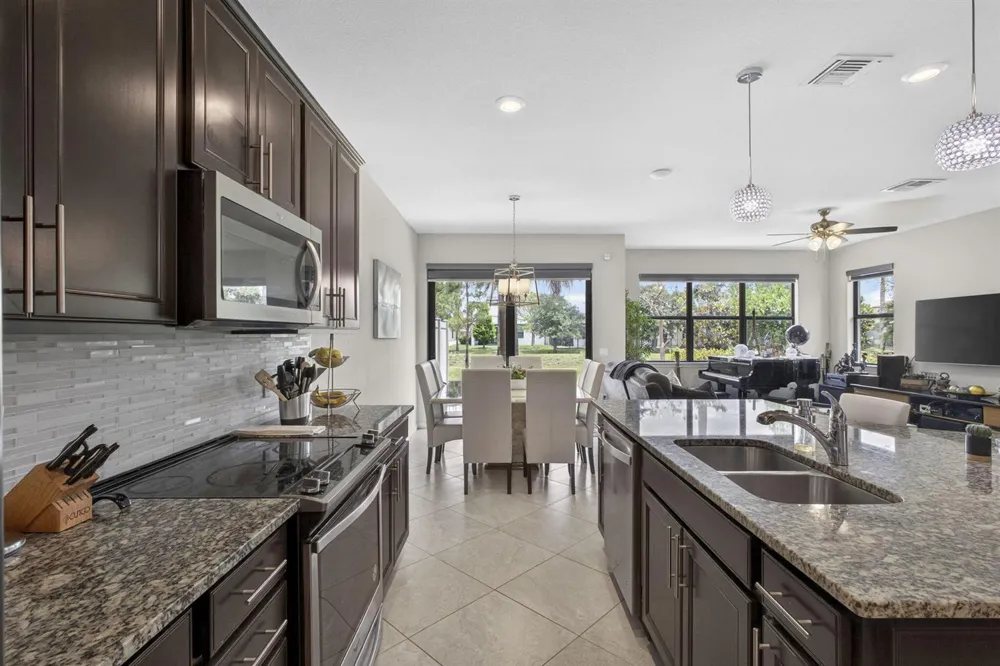 8347 Cadre Noir Road Lake Worth, FL 33467